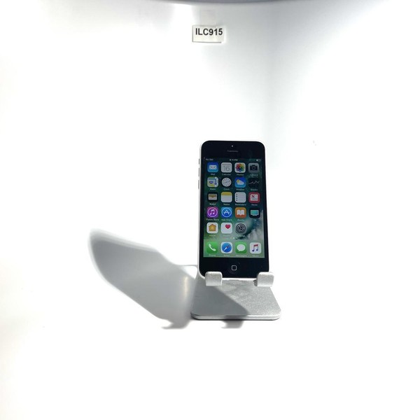 Apple iPhone 5C - Unlocked, 16 GB, White, A1532