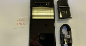 Good
													Samsung Galaxy S10 Plus - T-Mobile, Ceramic Black, 1 TB, 12 GB, SM-G975U, photo 2 of 9