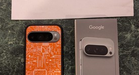 Good
													Google Pixel 9 Pro - Unlocked, Hazel, 256 GB, 16 GB, GR83Y, photo 3 of 11