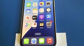 Mint
													Apple iPhone 13 - Unlocked, Starlight, 128 GB, A2482, photo 1 of 20