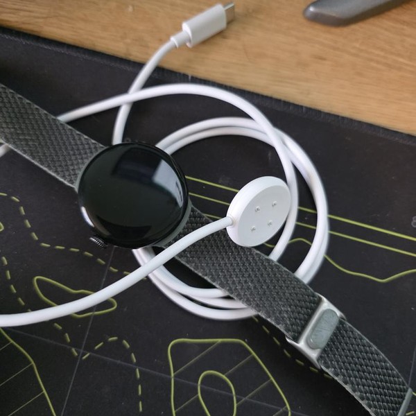 Google Pixel Watch 2 - T-Mobile, Black, LTE