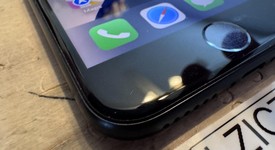 Fair
													Apple iPhone SE 3rd Gen 2022 - T-Mobile, Midnight, 64 GB, A2595, photo 2 of 11