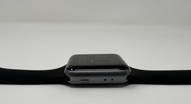 Fair
													Apple Watch Series 3 38mm - Unlocked, Gray, A1860, Aluminum, photo 5 of 6