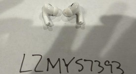 Used
													Apple AirPods Pro 2 - USB-C, photo 5 of 5