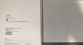 New
													Apple iPad 11th Gen - Unlocked, Silver, 128 GB, A3355, photo 6 of 6