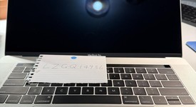 Good
													MacBook Pro 2018 (With Touch Bar) - 15" - I7, Silver, 256 GB, 16 GB, photo 4 of 19