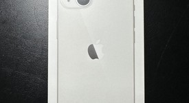 Mint
													Apple iPhone 13 - Unlocked, Starlight, 256 GB, A2482, photo 1 of 13