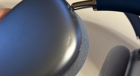 Used
													Apple AirPods Max - Sky Blue, photo 3 of 7