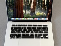 MacBook Air 2025 (M4) - 15"