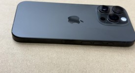 Fair
													Apple iPhone 16 Pro - Unlocked, Black, 512 GB, A3083, photo 5 of 8