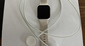 Good
													Apple Watch Series 7 45mm - Starlight, A2474 - GPS, Aluminum, photo 3 of 5