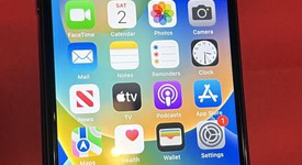 Good
													Apple iPhone SE 3rd Gen 2022 - Unlocked, Midnight, 64 GB, A2595, photo 1 of 10