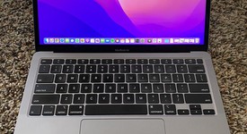 Good
													MacBook Air 2020 - 13" - I5, Gray, 256 GB, 8 GB, photo 1 of 13
