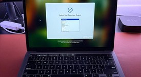 Fair
													MacBook Pro 2020 - 13" - Apple M1, Gray, 256 GB, 16 GB, photo 1 of 9