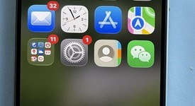 Mint
													Apple iPhone 16e - Unlocked Non-US, White, 128 GB, A3410, photo 1 of 5