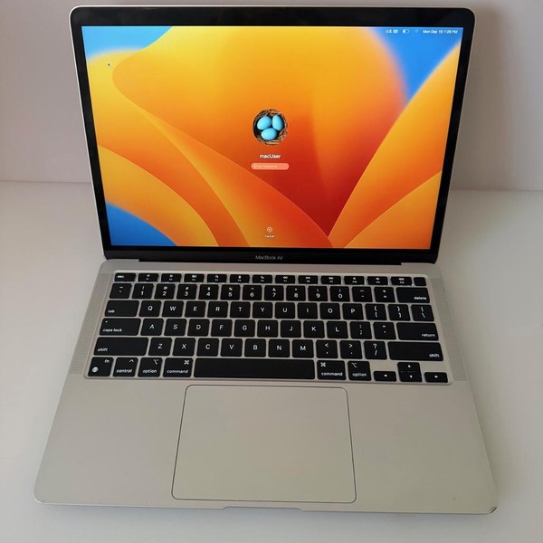 MacBook Air 2020 - 13 inch - 256 GB, Silver, 8 GB, Apple M1