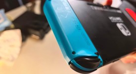 Good
													Nintendo Switch - Red & Blue, 32 GB, photo 4 of 27