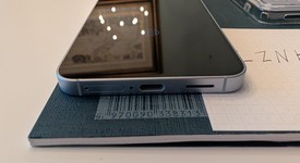 Mint
													Samsung Galaxy S25 - Unlocked, Icy Blue, 256 GB, 12 GB, SM-S931U1, photo 2 of 9