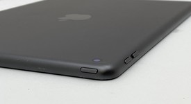 Fair
													Apple iPad 9th Gen - Wi-Fi, Gray, 256 GB, A2602, photo 4 of 6