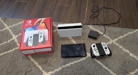 Mint
													Nintendo Switch - OLED - White, 64 GB, photo 1 of 12