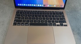 Good
													MacBook Air 2020 - 13" - I3, Gold, 256 GB, 8 GB, photo 4 of 10