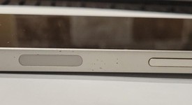Good
													Apple iPhone 13 - Verizon, Starlight, 128 GB, A2482, photo 2 of 9