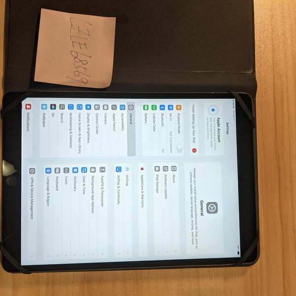 Apple iPad Air 3rd Gen - Unlocked, 256 GB, Space Gray