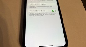 Good
													Apple iPhone Xr - Unlocked, Blue, 128 GB, A1984, photo 3 of 4