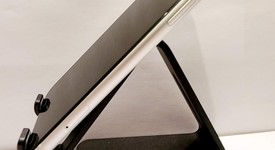 Fair
													Apple iPhone Xr - Unlocked, White, 64 GB, A1984, photo 2 of 6