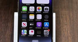 Good
													Apple iPhone 14 Pro - Unlocked, Purple, 128 GB, A2650, photo 2 of 8