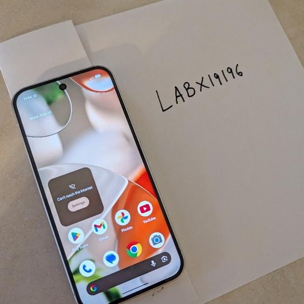 Google Pixel 9 - Unlocked, 128 GB, Porcelain, 12 GB, G2YBB