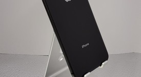 Good
													Apple iPhone 8 Plus - Unlocked, Gray, 64 GB, A1864, photo 4 of 15