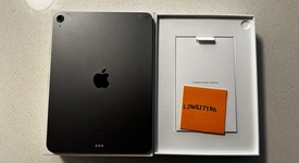 Good
													Apple iPad Air 5th Gen - Wi-Fi, Gray, 256 GB, A2588, photo 4 of 11