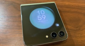 Good
													Samsung Galaxy Z Flip5 - T-Mobile, Mint, 256 GB, 8 GB, SM-F731U, photo 4 of 4