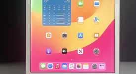 Fair
													Apple iPad Pro 12.9" 2nd Gen 2017 - Wi-Fi, Silver, 256 GB, photo 1 of 17