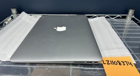 Mint
													MacBook Air 2017 - 13" - I5, Silver, 128 GB, 8 GB, photo 2 of 6