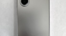 Mint
													Samsung Galaxy Z Fold7 - Unlocked, Silver Shadow, 512 GB, 12 GB, SM-F966U1, photo 4 of 9