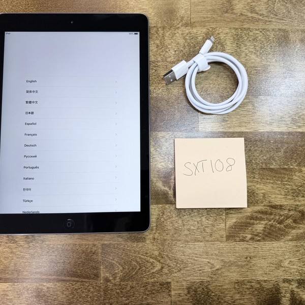 Apple iPad Air - Wi-Fi, 16 GB, Gray
