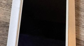 Good
													Apple iPhone SE 1st Gen 2016 - Unlocked, Silver, 64 GB, A1723, photo 2 of 9