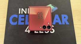 Mint
													Samsung Galaxy Z Flip7 - Unlocked, Coral, 512 GB, 12 GB, SM-F766U1, photo 3 of 8