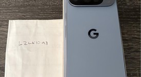 Mint
													Google Pixel 10 Pro - Unlocked, Moonstone, 128 GB, G4QUR, photo 5 of 11