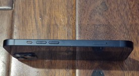 Mint
													Apple iPhone 13 - Unlocked, Midnight, 128 GB, A2482, photo 4 of 7