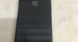 Fair
													Apple iPhone 7 - AT&T, Black, 128 GB, A1778, photo 3 of 7