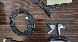Used
													Samsung Galaxy Buds3 Pro - Silver, photo 2 of 2