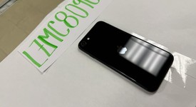 Mint
													Apple iPhone SE 3rd Gen 2022 - Unlocked, Midnight, 64 GB, A2595, photo 5 of 7