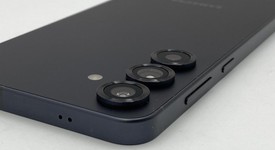 Good
													Samsung Galaxy S25 - Unlocked, Blueblack, 256 GB, 12 GB, SM-S931U1, photo 4 of 5