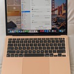 Good MacBook Air 2020 - 13 inch - 256 GB, Gold, 8 GB, Apple M1