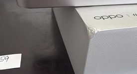 Mint
													Oppo Find X9 - Unlocked Non-US, Grey, 512 GB, 16 GB, photo 3 of 13