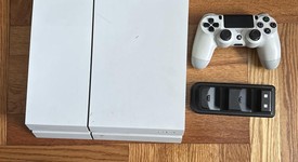 Fair
													PlayStation 4 Slim - White, 500 GB, photo 3 of 8