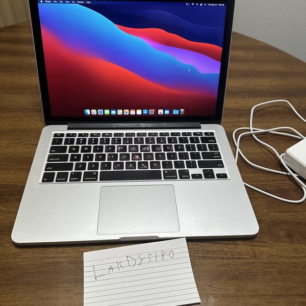 MacBook Pro 2014 (Retina) - 13 inch - 256 GB, Silver, 8 GB